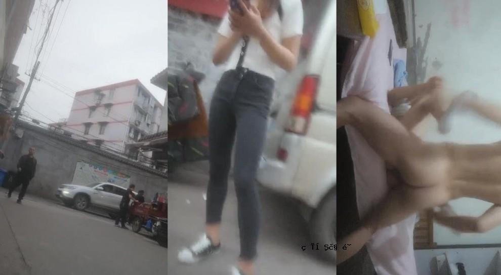 一个女人的sister子有一个年轻人，他有一小群人非常仔细地看着JB的小洞，他热情地进入。