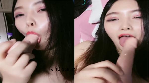 在海底，淫荡是如此美丽