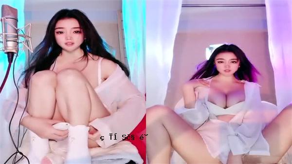 美丽的女人和一个美丽的女人