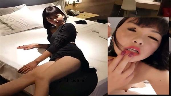 家庭曝光女神sexywife_nina外部人脸b紫色微笑_