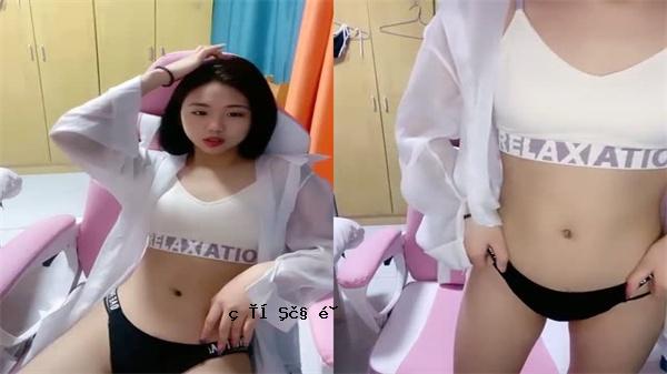 一位年轻女士的年轻女士，当时是一名年轻女士的小姐