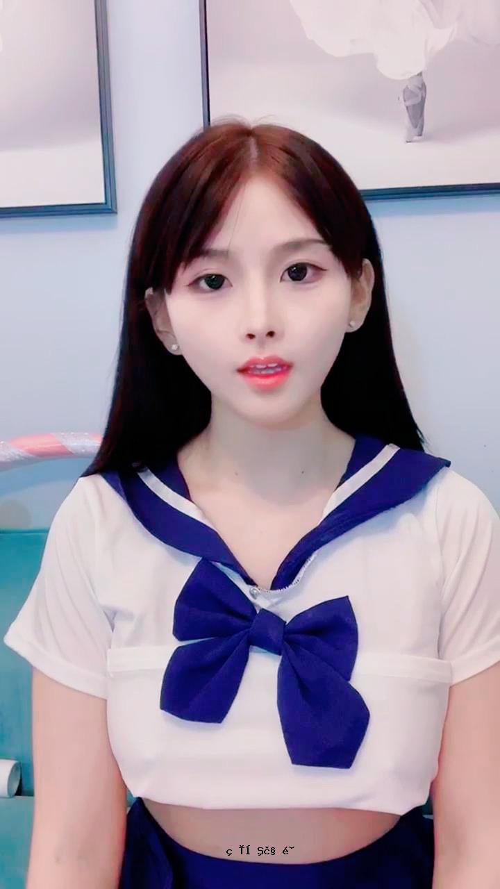 纯欲型小模特完美美体美胸挑战19