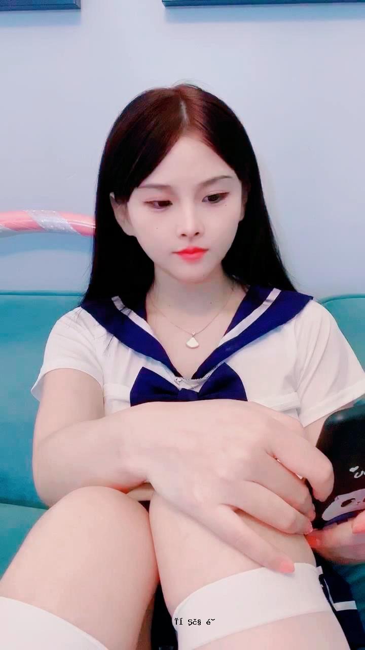 纯欲型小模特完美美体美胸挑战15